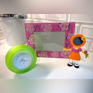 Y2K Picture Frame and Clock Bundle CBS Flexo buddy, frosted glass, daisy